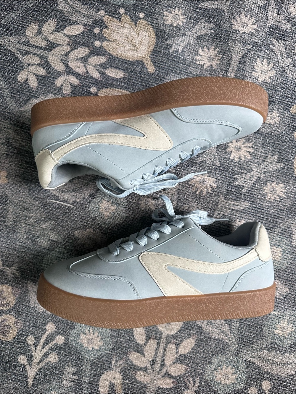 DV Dolce Vita Russo Light Blue Faux Leather Platform Sneakers Sz 8 - Picture 6 of 8